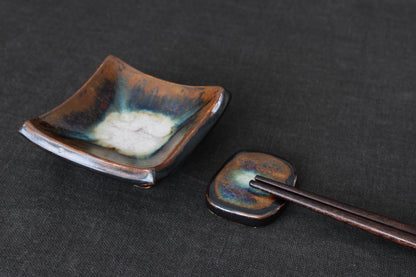 Sushi serving set with multi tone glaze top view