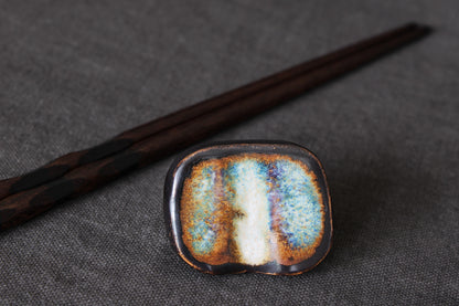 Sushi rest with multi tone glaze top view